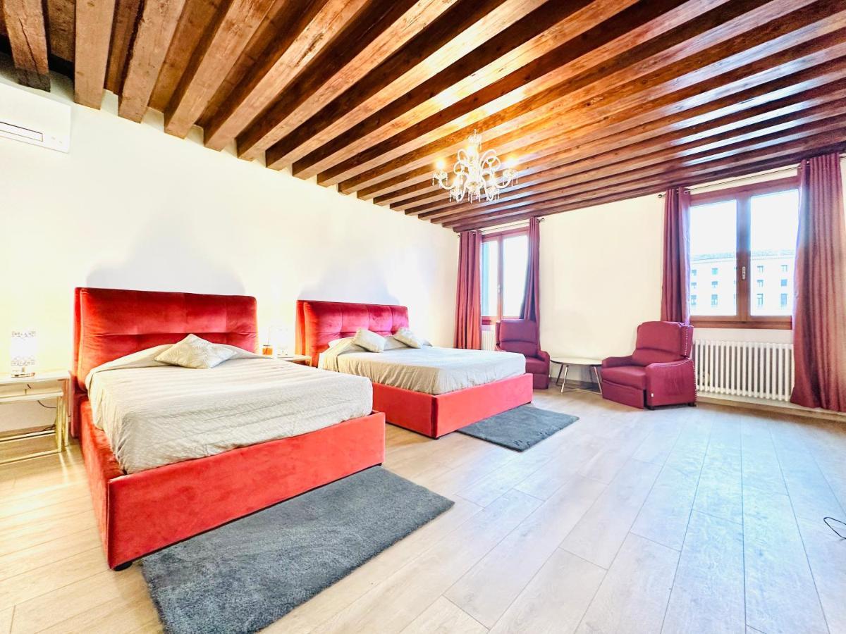 Venice Luxury Suites Luaran gambar